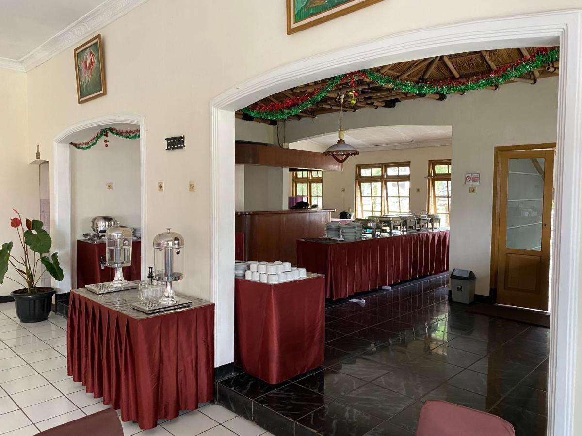 Hotel Puspa Sari Desa Desa Ciater Exteriör bild
