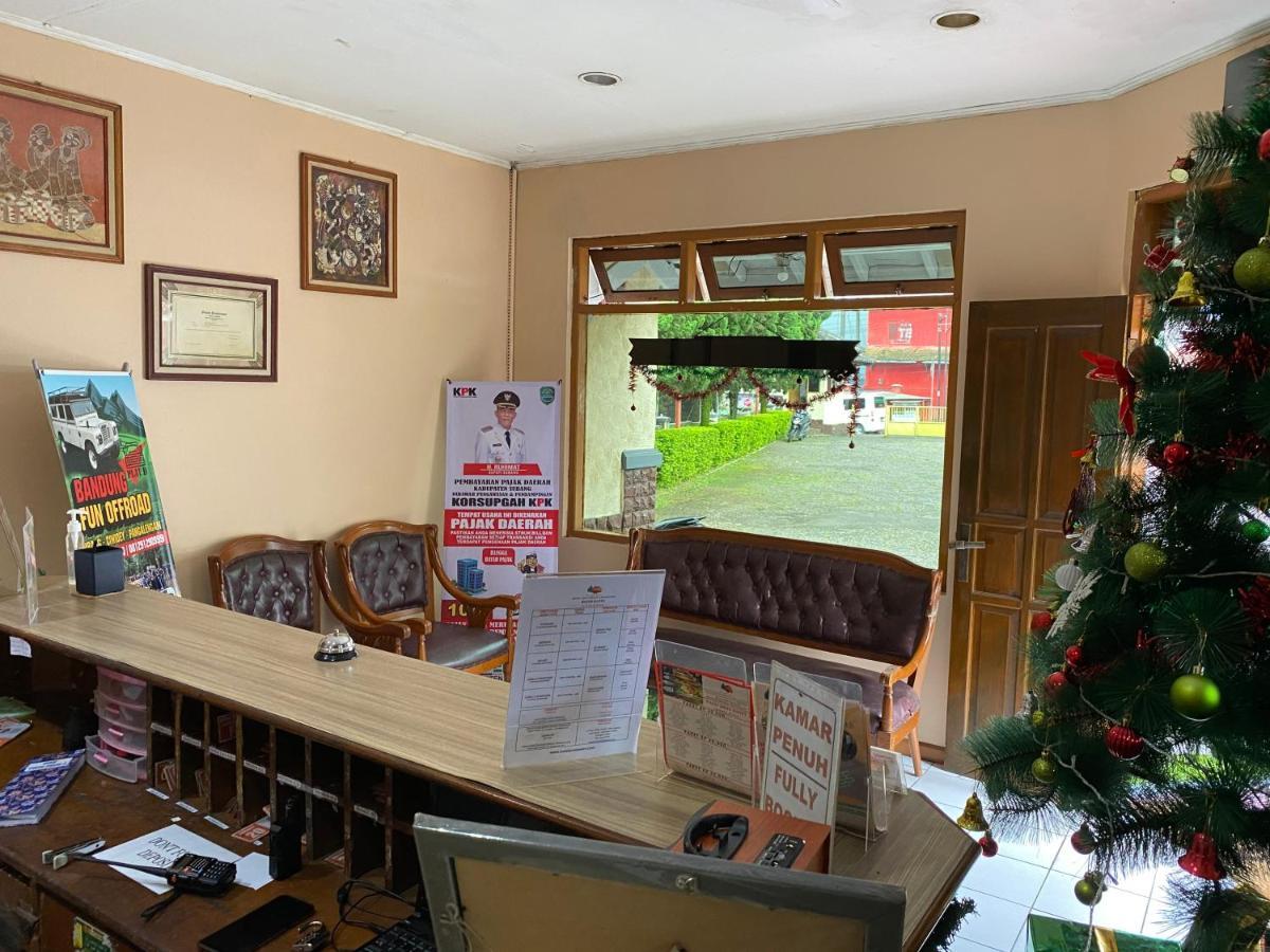 Hotel Puspa Sari Desa Desa Ciater Exteriör bild